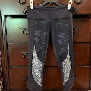 lululemon athletica Navy blue and Gray Patterned Leggings